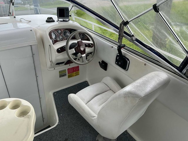 Glastron gs 249 speedboot op vlemmix trailer - afbeelding 23 van  25