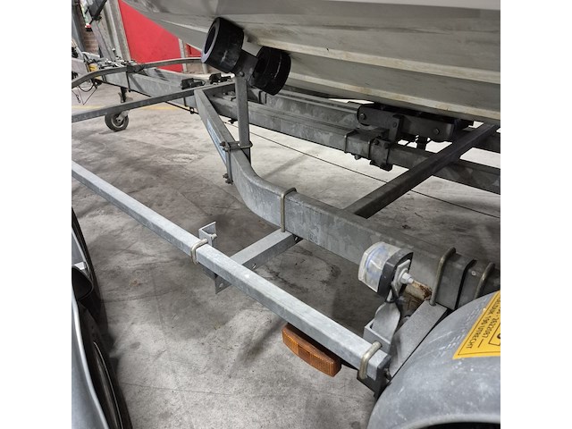 Glastron se199 speedboot met freewheel trailer - afbeelding 8 van  19