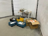 Glaswerk en diversen - afbeelding 1 van  9