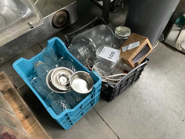 Glaswerk en kabels - afbeelding 2 van  3