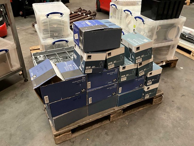 Glaswerk - afbeelding 3 van  4