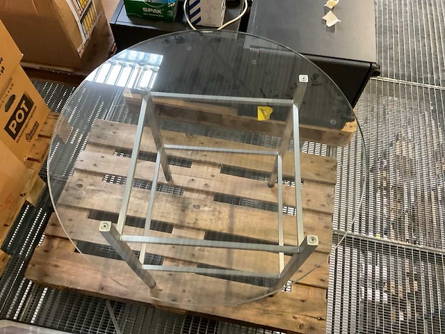 Glazen bijzettafel - afbeelding 2 van  2