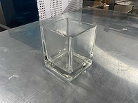 Glazen bloempot (64x) - afbeelding 2 van  4