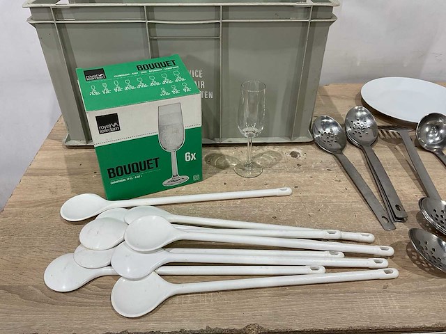 Glazen en bestek - afbeelding 5 van  6