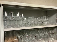 Glazen en servies - afbeelding 3 van  10