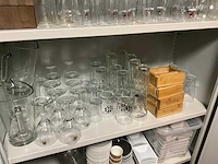 Glazen en servies - afbeelding 5 van  10