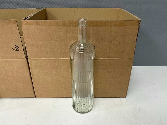 Glazen fles (18x) - afbeelding 6 van  9