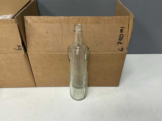 Glazen fles (18x) - afbeelding 6 van  9