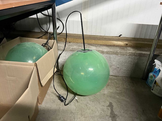 Glazen hanglampen (8x) - afbeelding 1 van  5
