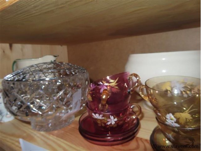 Glazen, pique fleur, email, chocolademallen enz…. - afbeelding 3 van  3