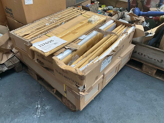 Glazen schap (36x) - afbeelding 4 van  5