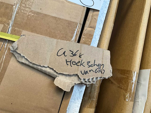 Glazen schap (42x) - afbeelding 5 van  5