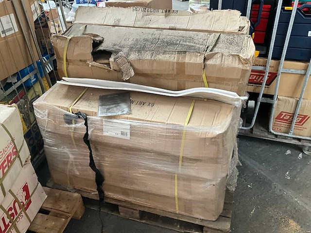 Glazen schap (56x) - afbeelding 3 van  3