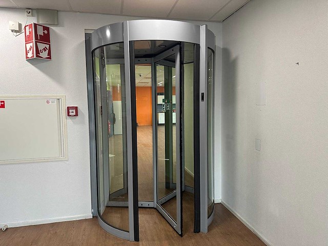 Glazen tourniquet - afbeelding 9 van  13