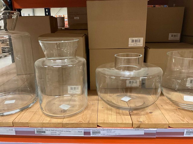 Glazen vazen, bakken, schalen - afbeelding 7 van  23