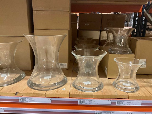 Glazen vazen, bakken, schalen - afbeelding 9 van  23