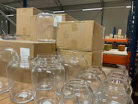 Glazen vazen, bakken, schalen - afbeelding 17 van  23