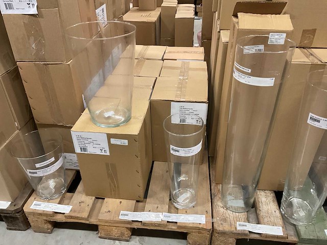 Glazen vazen, cilinders - afbeelding 10 van  25