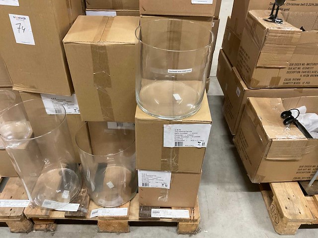 Glazen vazen, cilinders - afbeelding 19 van  25