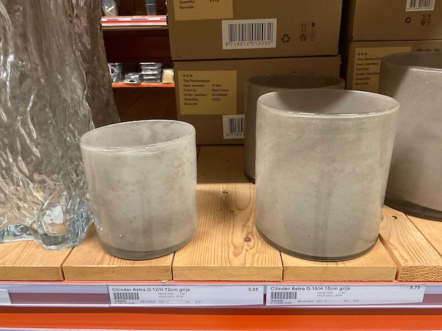 Glazen vazen, potten, cilinders - afbeelding 10 van  22