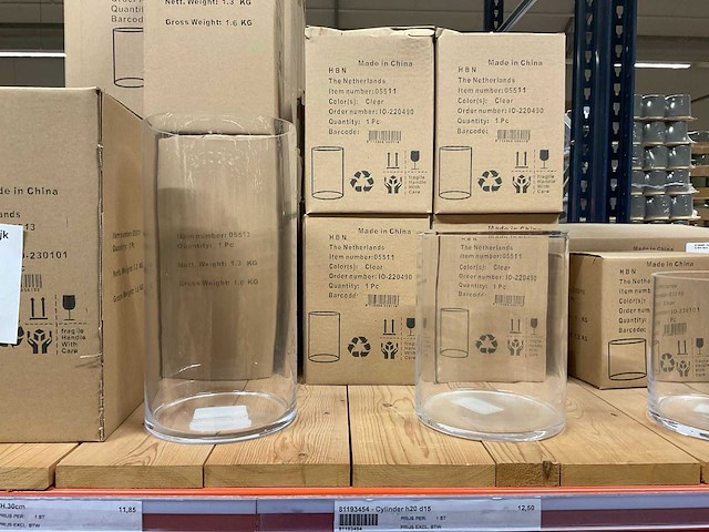 Glazen vazen, potten, cilinders - afbeelding 16 van  22