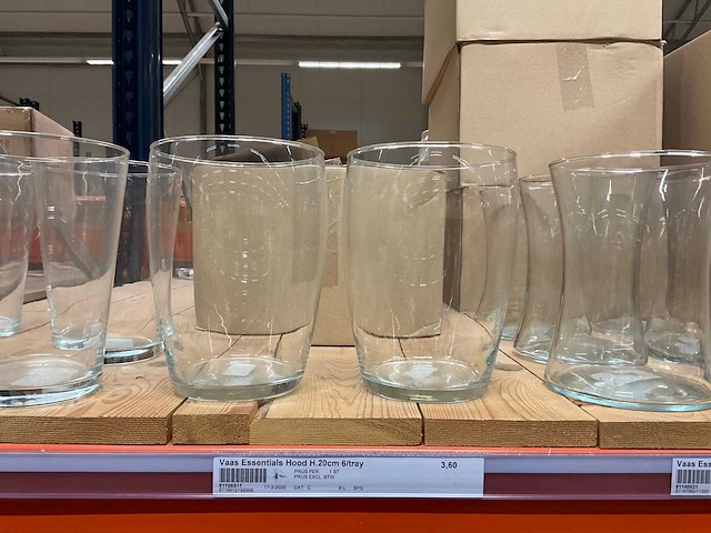 Glazen vazen, potten, cilinders - afbeelding 22 van  22