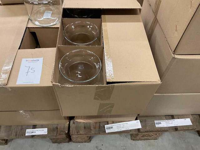 Glazen vazen, schalen - afbeelding 27 van  27