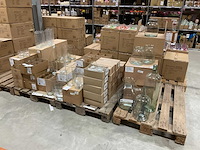 Glazen vazen, schalen - afbeelding 1 van  18