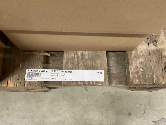 Glazen vazen, schalen - afbeelding 16 van  18