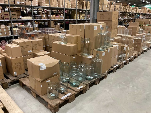 Glazen vazen, windlichten - afbeelding 12 van  23