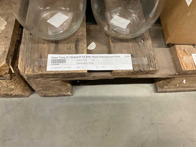 Glazen vazen, windlichten - afbeelding 23 van  23