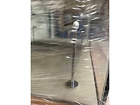 Glazen vitrine met verlichting (10x) - afbeelding 9 van  10