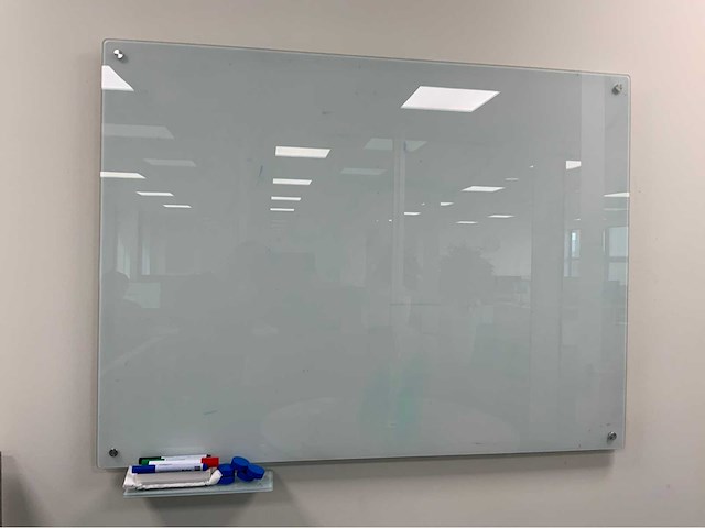 Glazen whiteboard - afbeelding 3 van  4