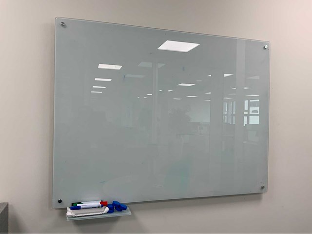 Glazen whiteboard - afbeelding 4 van  4