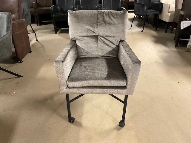 Glenn eetkamerstoel - afbeelding 7 van  11