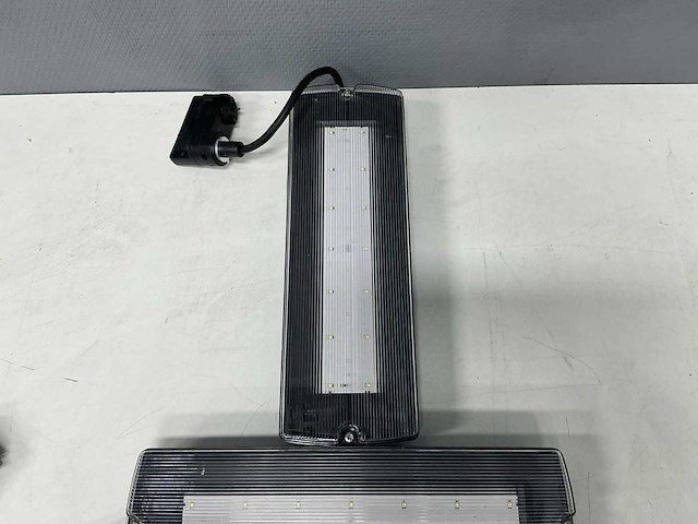 Global - paniekverlichting (3x) - afbeelding 6 van  10