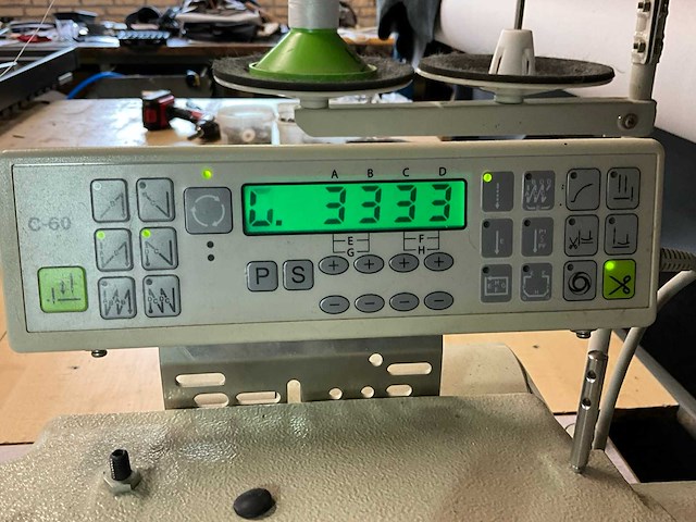 Global 3200h-aut naaimachine - afbeelding 8 van  13