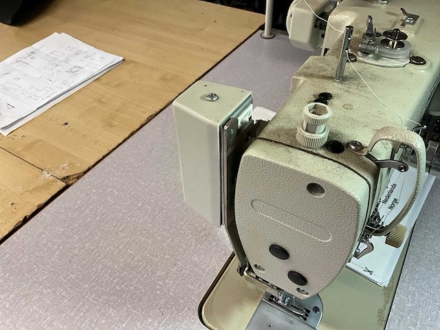 Global 3200h-aut naaimachine - afbeelding 9 van  13