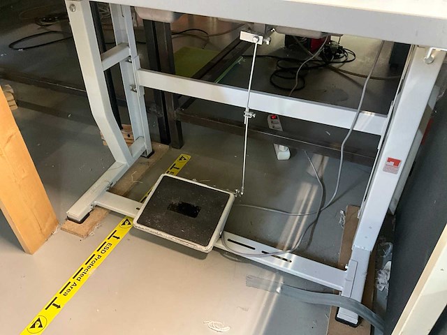 Global 3900 aut naaimachine - afbeelding 9 van  9