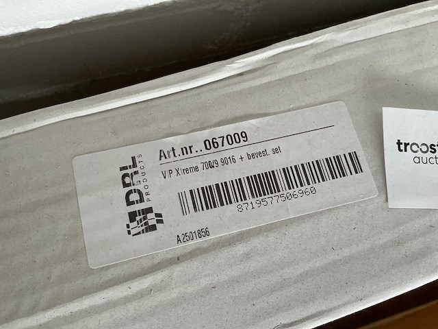 Global 700/9 radiator - afbeelding 3 van  3