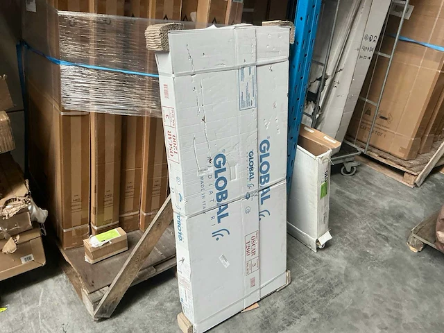Global oscar radiator 124x58cm - afbeelding 2 van  3