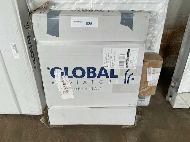 Global vip 350 radiator - afbeelding 1 van  2