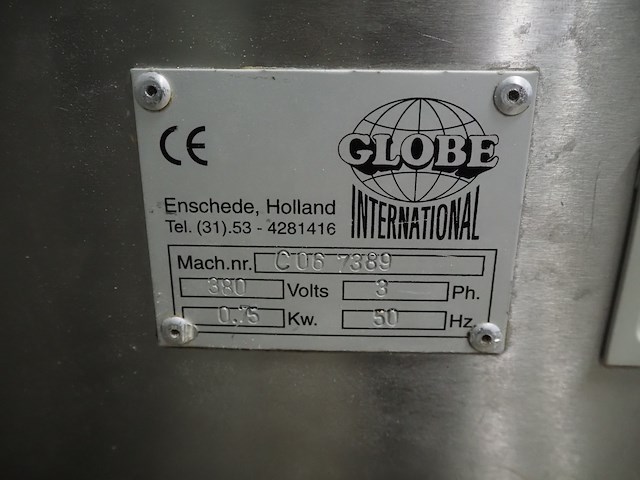 Globe international - afbeelding 5 van  13