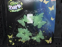 Glow in the dark muursetje vlinder en dino mix gelerd 2 stuks in b13 - afbeelding 2 van  5