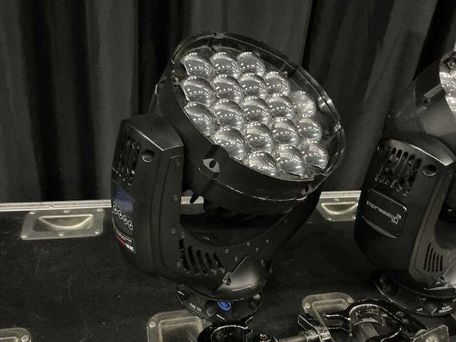 Glp - impression x4 - led moving heads (4x) - afbeelding 2 van  6