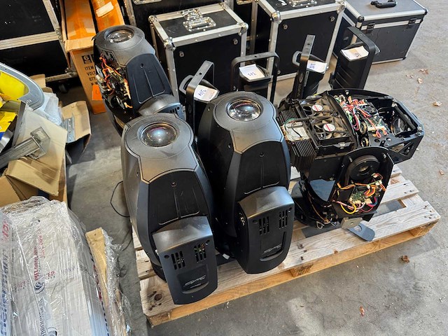 Glp - spot one - moving head (4x) - afbeelding 4 van  5