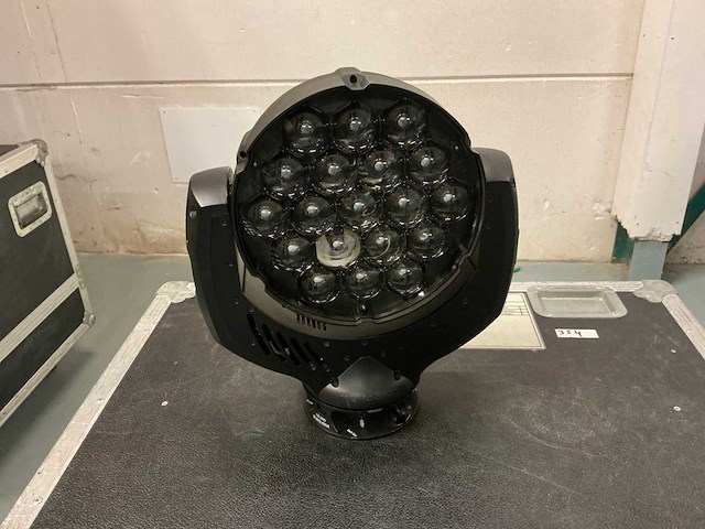 Glp led wash x4 moving head led (4x) - afbeelding 1 van  8