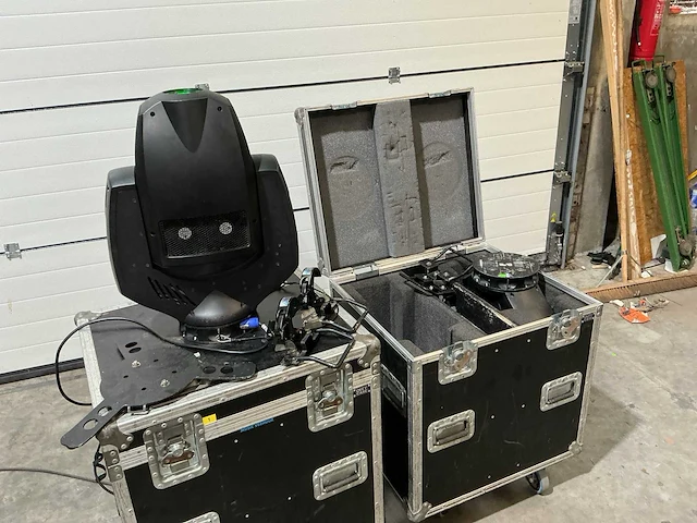 Glp spot one moving head (2x) - afbeelding 4 van  7