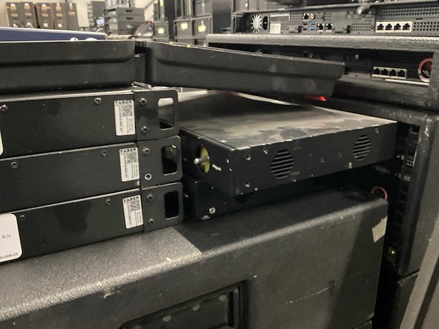 Glux vsd-f2l4 video wall processor (4x) - afbeelding 4 van  4