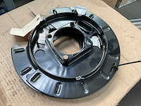 Gm brake dust shield (2x) - afbeelding 1 van  4